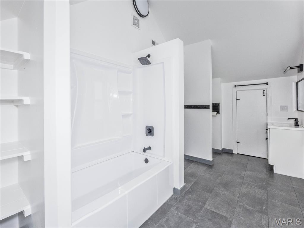 Frank Lorenzs Add - Residential