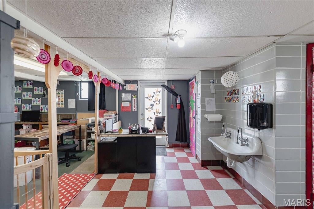 Viermann Heights - Commercial Sale