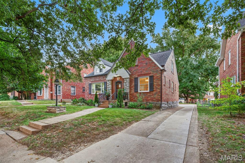 Country Club Add To Normandy Park 2 - Residential