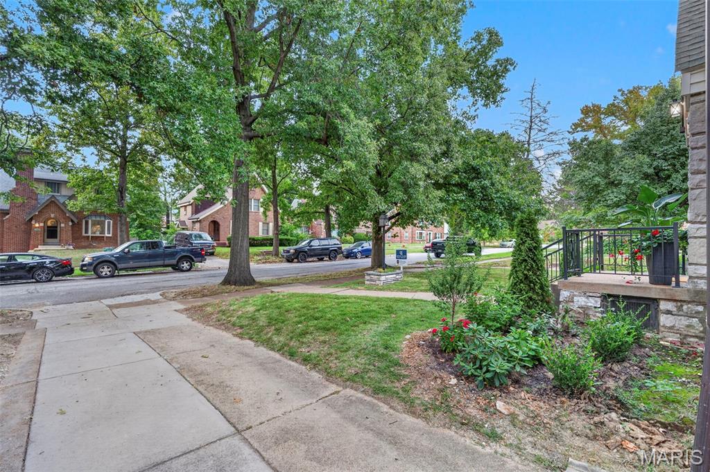 Country Club Add To Normandy Park 2 - Residential