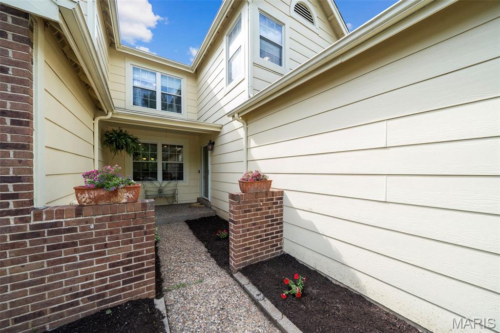 Autumn Lakes Five Condo - Residential