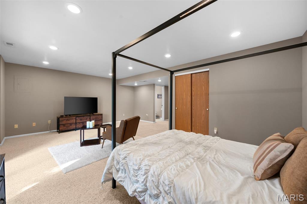 Autumn Lakes Five Condo - Residential