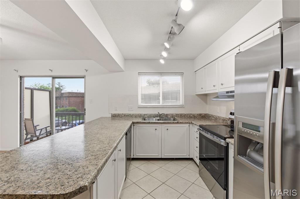 Villa Dorado Condo - Residential