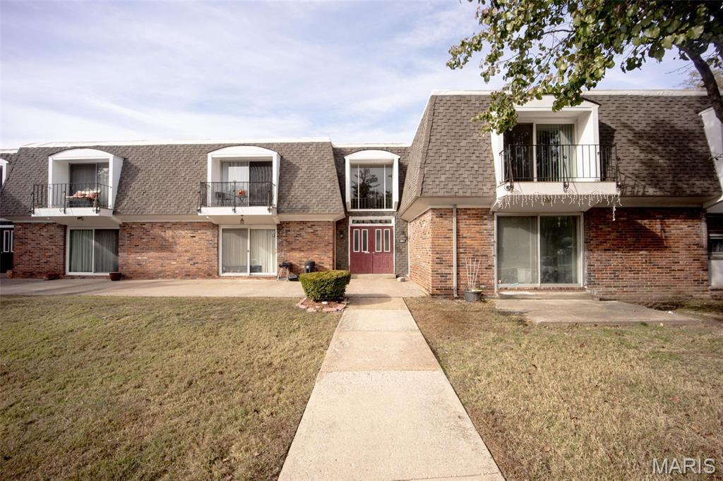 Carroll Wood Hill Condominium - Residential