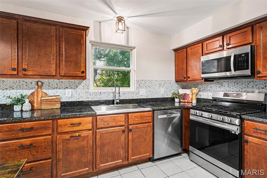 Summit Meadows - Residential