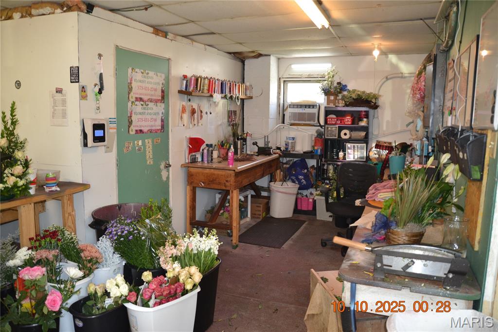Prathers Sub - Commercial Sale