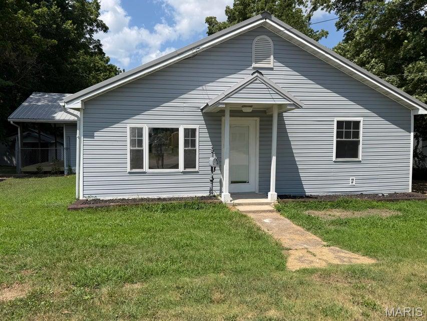 Move-In Ready & Beautifully Renovated! Welcome home to this charming 3-bedroom, 1-bath home that has been thoughtfully renovated and is ready for its new owners. Enjoy peace of mind with a brand-new central heating and air (HVAC) system, updated plumbing, and brand-new energy-efficient appliances that make everyday living both comfortable and cost-effective. Inside, you'll find fresh updates throughout, creating a bright, modern, move-in-ready space. Step outside to a fully fenced backyard, perfect for pets, children, gardening, or entertaining. This home offers the perfect combination of modern updates, comfort, and value. Don't miss your opportunity to own this beautifully updated home.