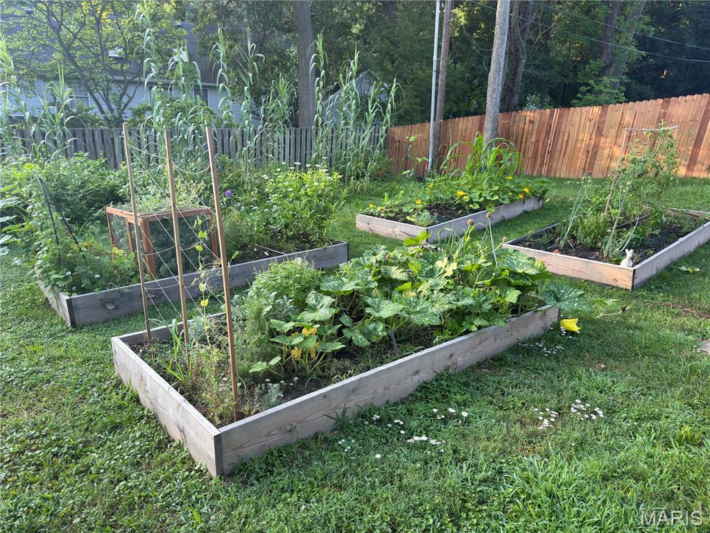 Mal Bo Gardens - Residential
