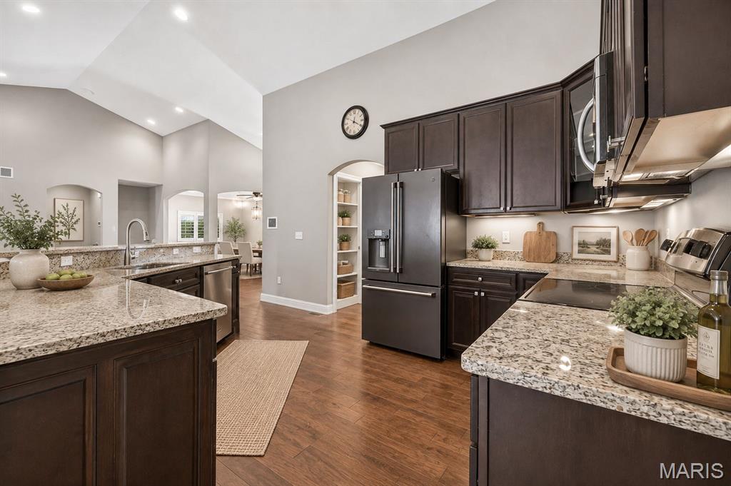 Estates At Williams Creek One The - Residential