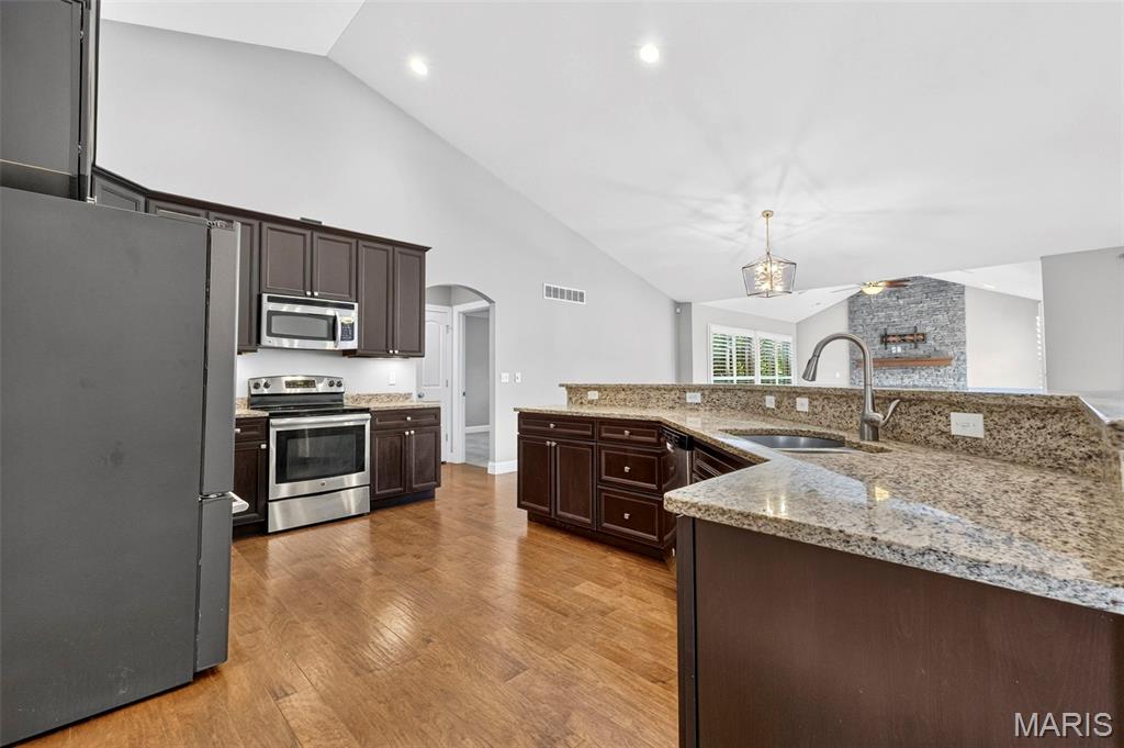 Estates At Williams Creek One The - Residential