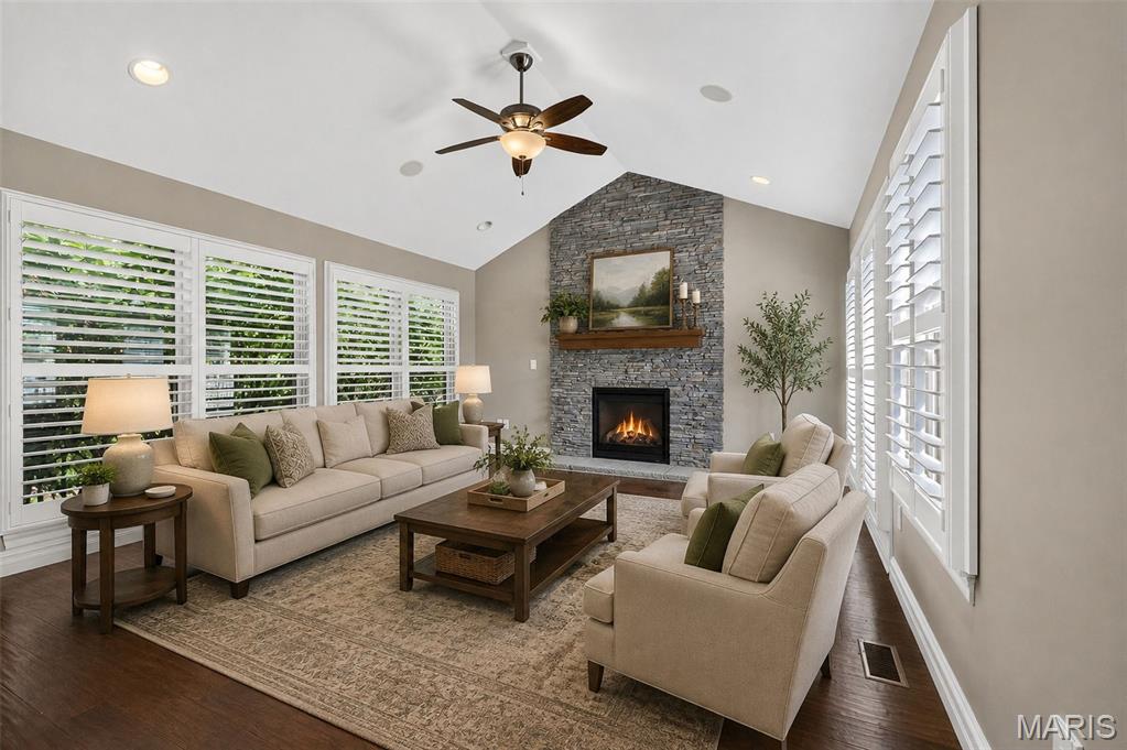 Estates At Williams Creek One The - Residential