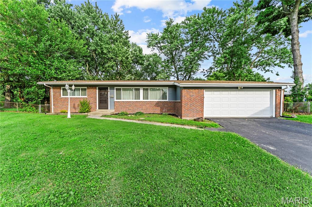 Paddock Hills 10 - Residential