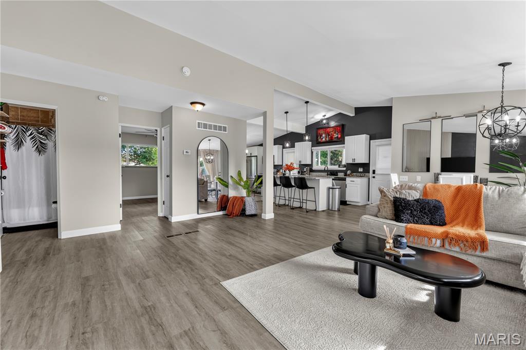 Paddock Hills 10 - Residential