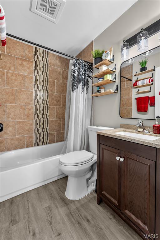 Paddock Hills 10 - Residential
