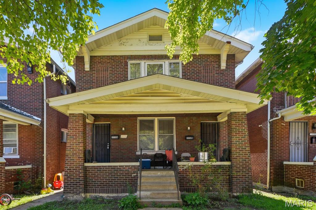 Welcome home to this spacious and well-maintained 3-bedroom, 1-bath upper-level unit in a classic brick duplex located in the heart of South St. Louis. Filled with historic charm and character, this home features beautiful original hardwood floors, large sun-filled rooms, tall ceilings, and timeless architectural details throughout.

The oversized living room flows into a separate dining area, providing plenty of space for relaxing, entertaining, or working from home. Two generously sized bedrooms offer flexibility for families, roommates, guests, or a home office setup. The updated bathroom features a newer vanity and tub surround, while the spacious kitchen offers abundant cabinet and counter space along with a refrigerator and gas range.

Enjoy morning coffee or evening relaxation on the covered rear balcony overlooking the backyard. Additional storage and laundry hookups are available in the lower level. Conveniently located near parks, shopping, restaurants, public transportation, and major highways, providing easy access to downtown St. Louis and the surrounding areas.
Tenant is responsible for all utilities and maintaining the property. No smoking and no pets. Available immediately. Showings will be scheduled for pre-approved applicants to minimize disturbance to other tenants.