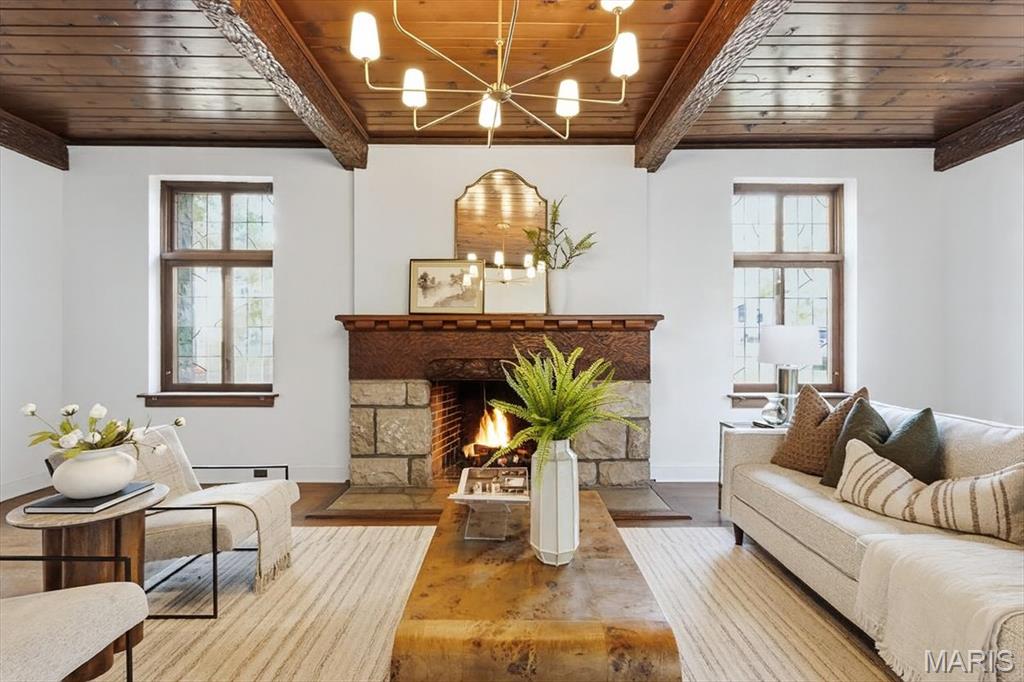Davis Place - Residential