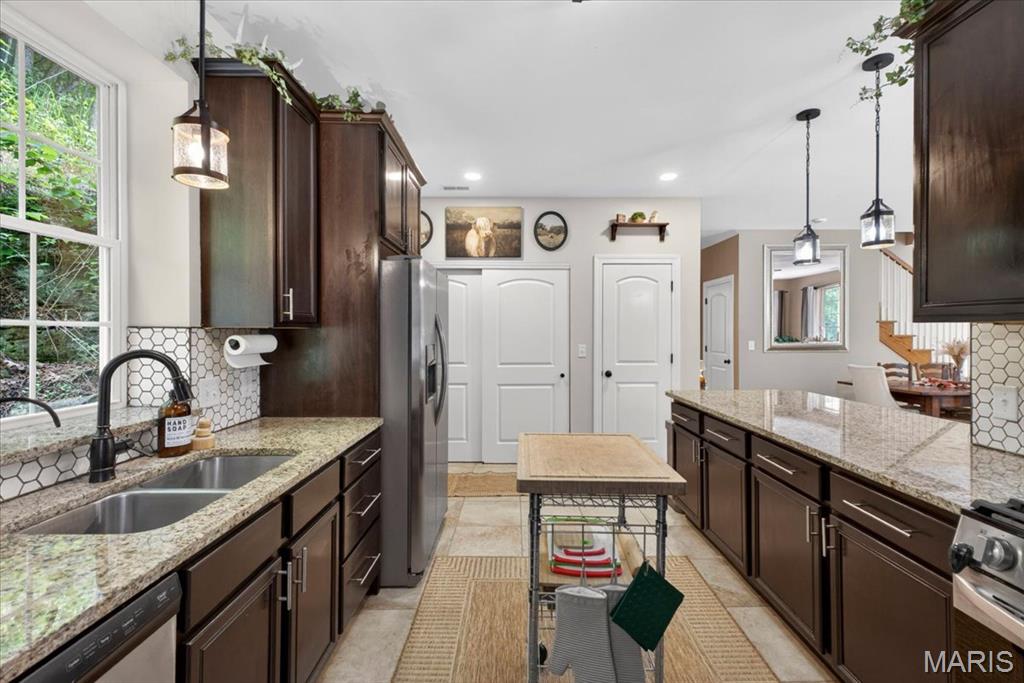 Bartizan Point Estates - Residential