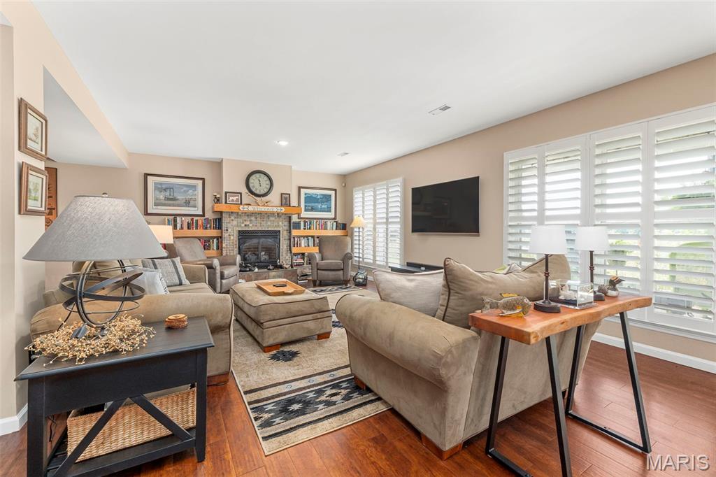 WINNEBERG SUBDIVISION-BRICKYARD VILLAS - Residential