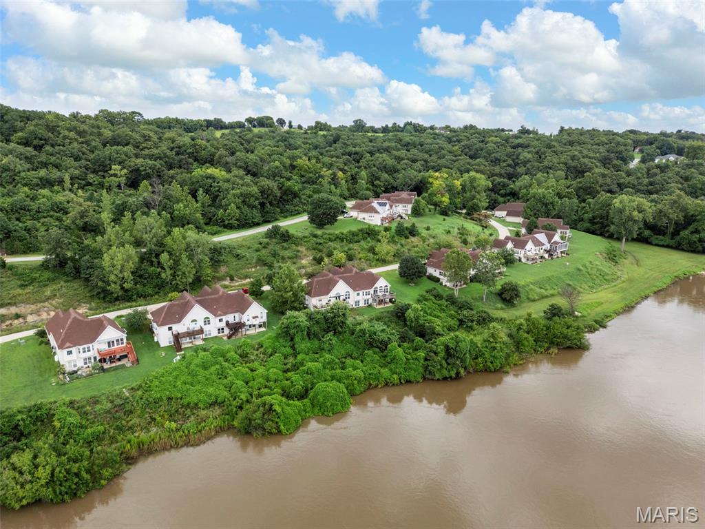 WINNEBERG SUBDIVISION-BRICKYARD VILLAS - Residential
