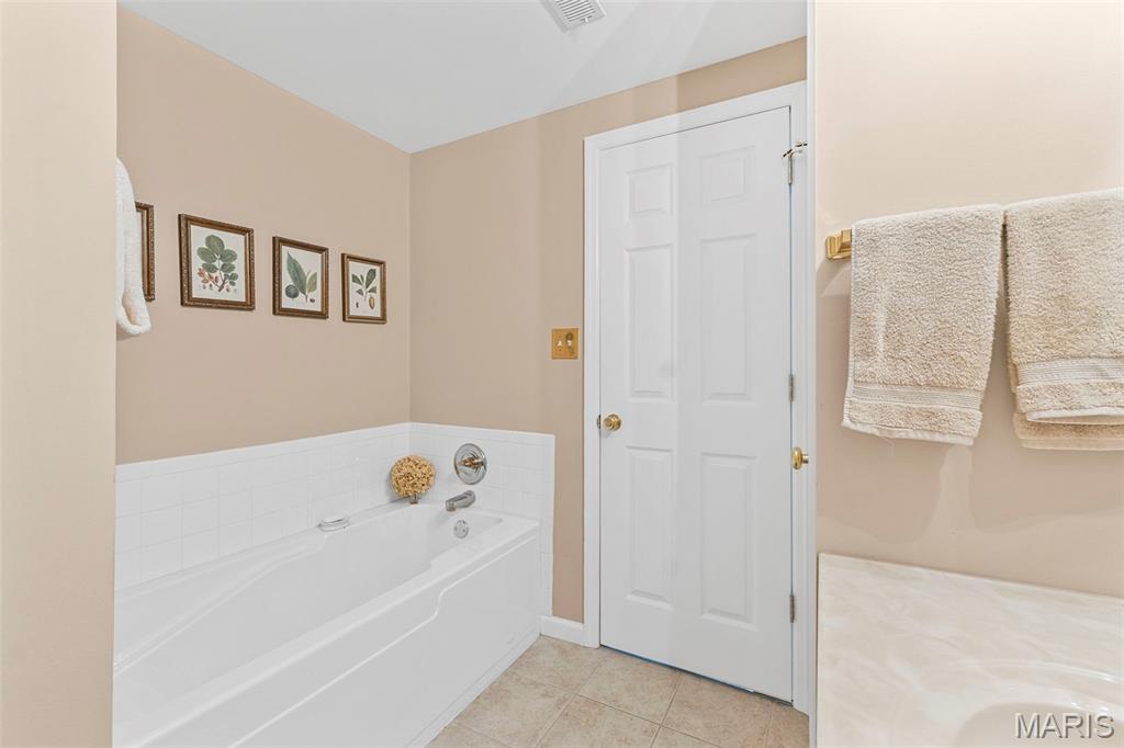 WINNEBERG SUBDIVISION-BRICKYARD VILLAS - Residential