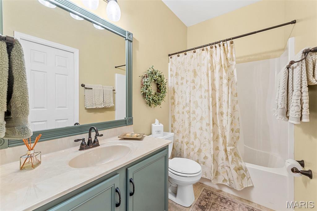 WINNEBERG SUBDIVISION-BRICKYARD VILLAS - Residential