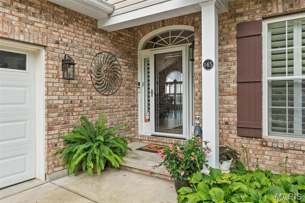 WINNEBERG SUBDIVISION-BRICKYARD VILLAS - Residential