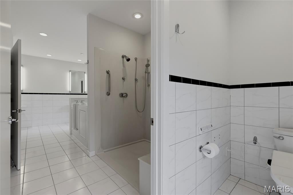 Clayton Gardens - Residential