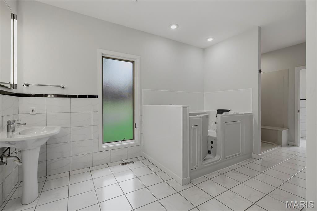 Clayton Gardens - Residential