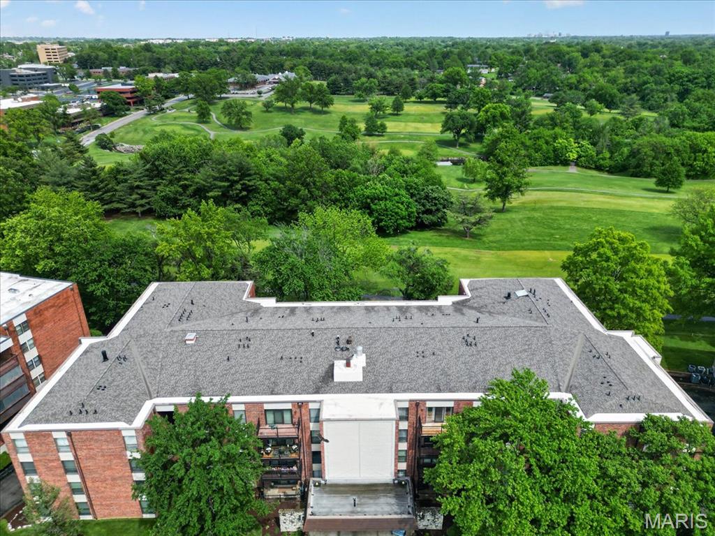 Golfview On The Green Ph Ii Condomini - Residential