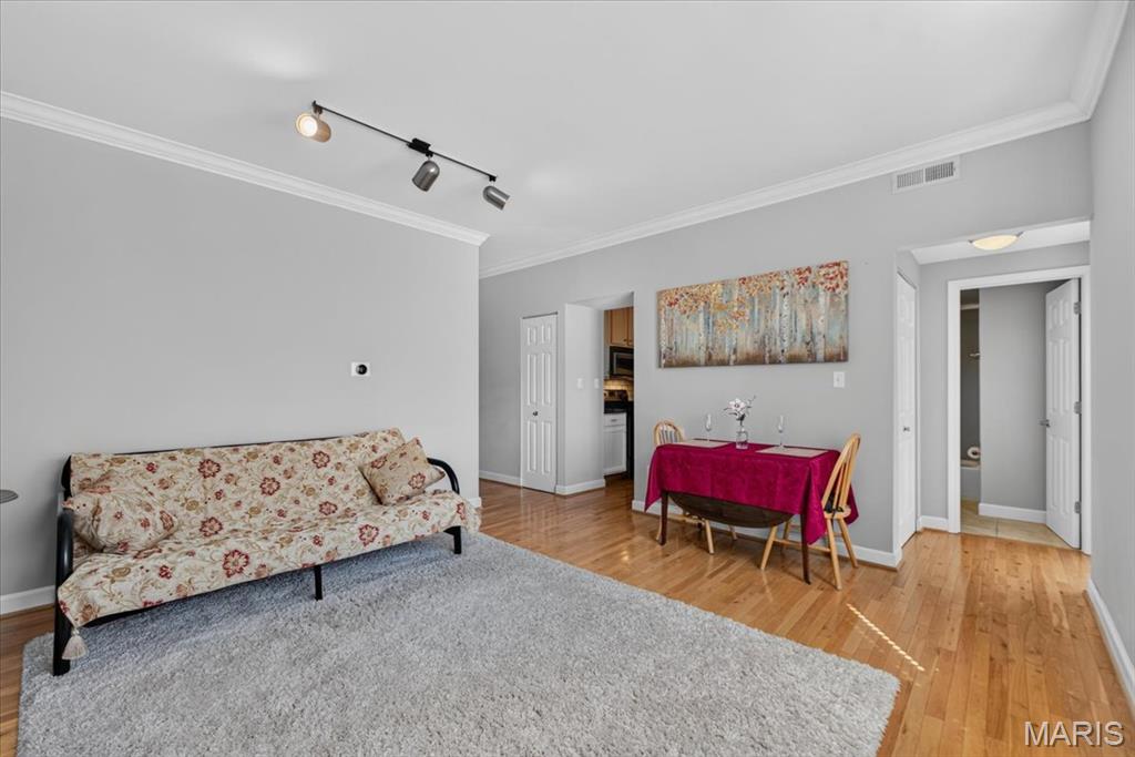 Waterman 4 Condo - Residential