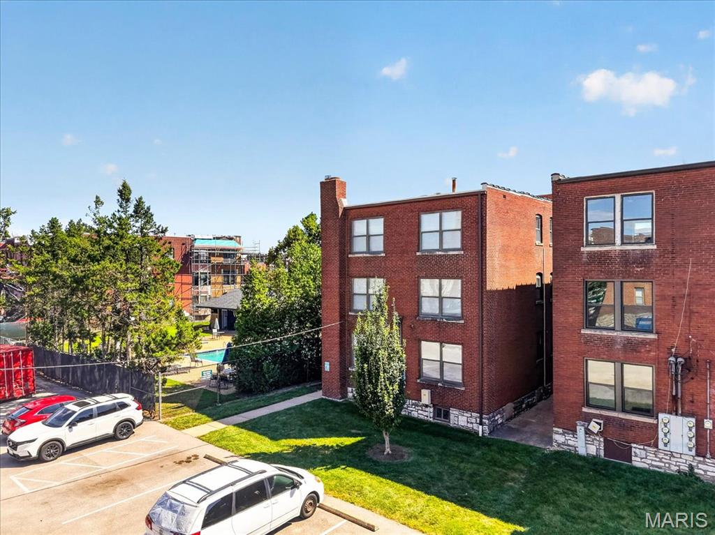 Waterman 4 Condo - Residential