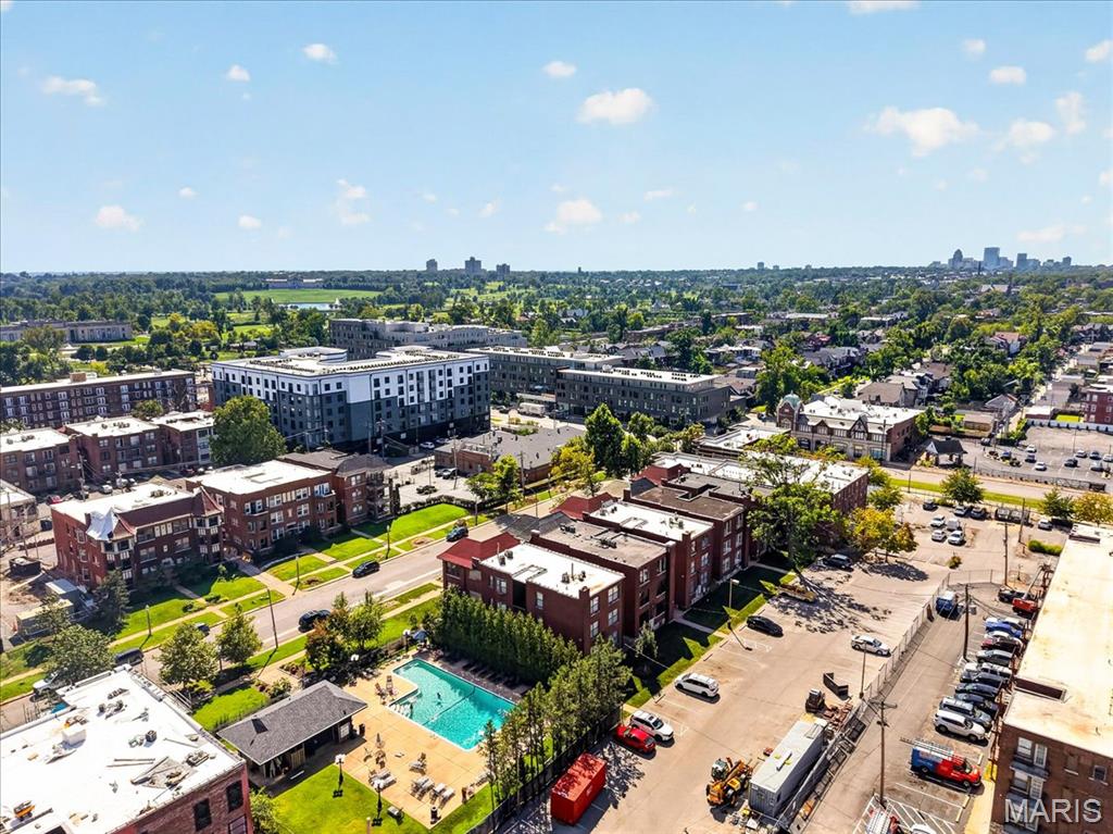 Waterman 4 Condo - Residential