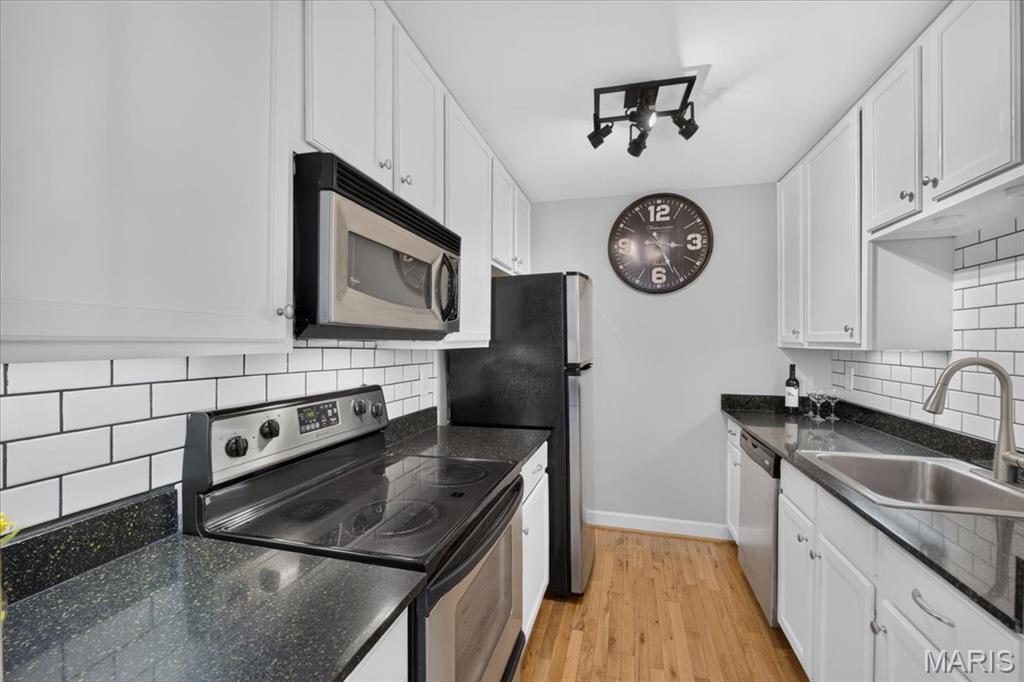 Waterman 4 Condo - Residential