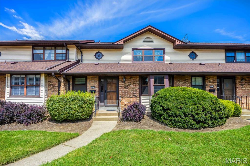 Come see what low-maintenance living actually looks like. Lock the door, head to the airport, and don't think about it. This freshly painted 3-bedroom, 2.5-bath townhouse-style condo offers over 2,000 square feet of total living space, in the Creve Coeur area of unincorporated St. Louis County - and the primary suite is on the main floor!

Walk-in closet, oversized vanity, brand-new custom walk-in shower. The living room centers on a gas fireplace with brick surround and opens to a brand-new deck. Custom cabinetry, granite counters, quality appliances, and a bay-window breakfast nook make the kitchen a place you'll actually cook in. Half bath on the main level.

Two upper-level bedrooms with deep walk-in closets and a full bath handle guests or a work-from-home setup. Downstairs, a finished recreation room with built-ins, and storage to spare.

New HVAC. Two-car rear-entry attached garage with direct access. Pool and tennis courts just outside your door. Minutes to I-270 and Highway 340. Mercy Hospital, Creve Coeur Lake Park, and West County shopping nearby; Lambert International about 15 minutes, downtown roughly 25. Parkway Schools. Vacant, easy to show, and ready when you are.