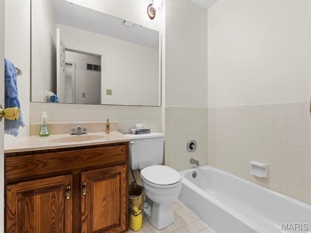 Wood Lynn Terrace 04 - Residential