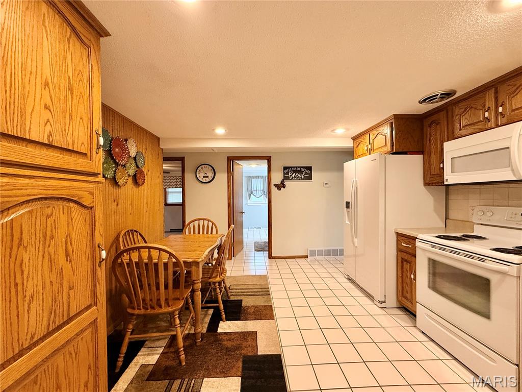 Mecker Add - Residential