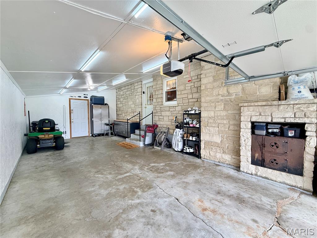 Mecker Add - Residential