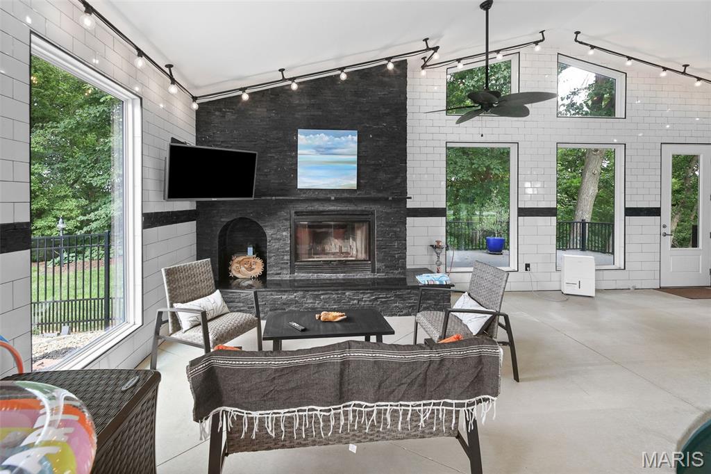 Riverwood Estates - Residential