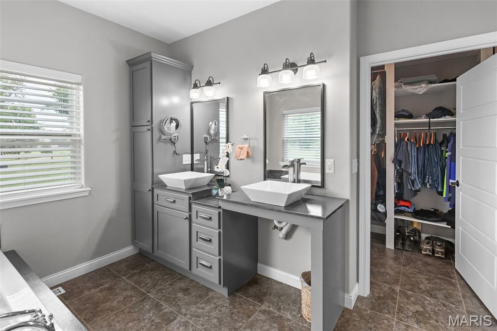 Riverwood Estates - Residential