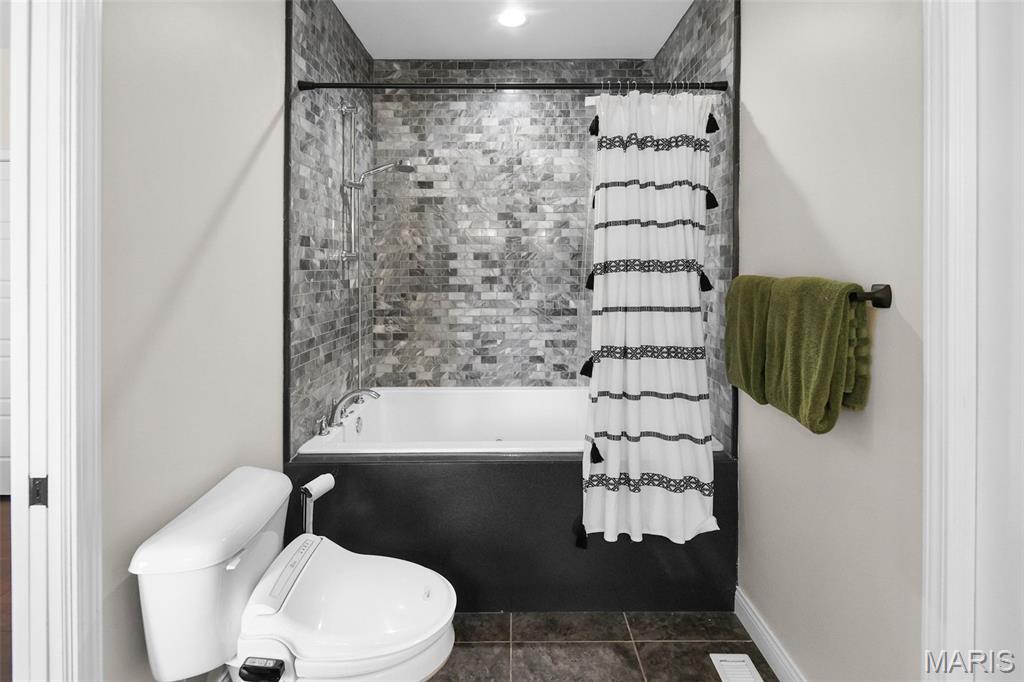 Riverwood Estates - Residential