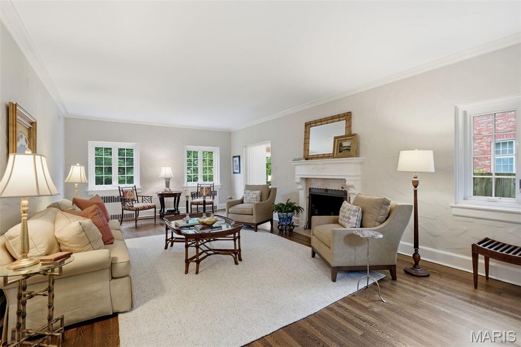 Country Club Place 2 - Residential