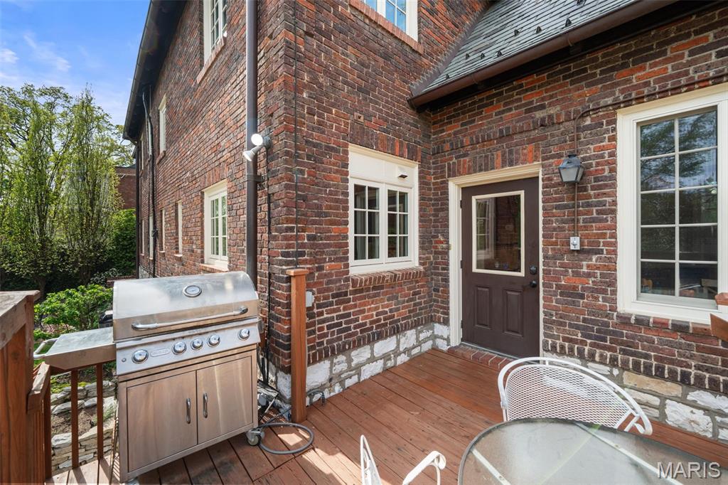 Country Club Place 2 - Residential
