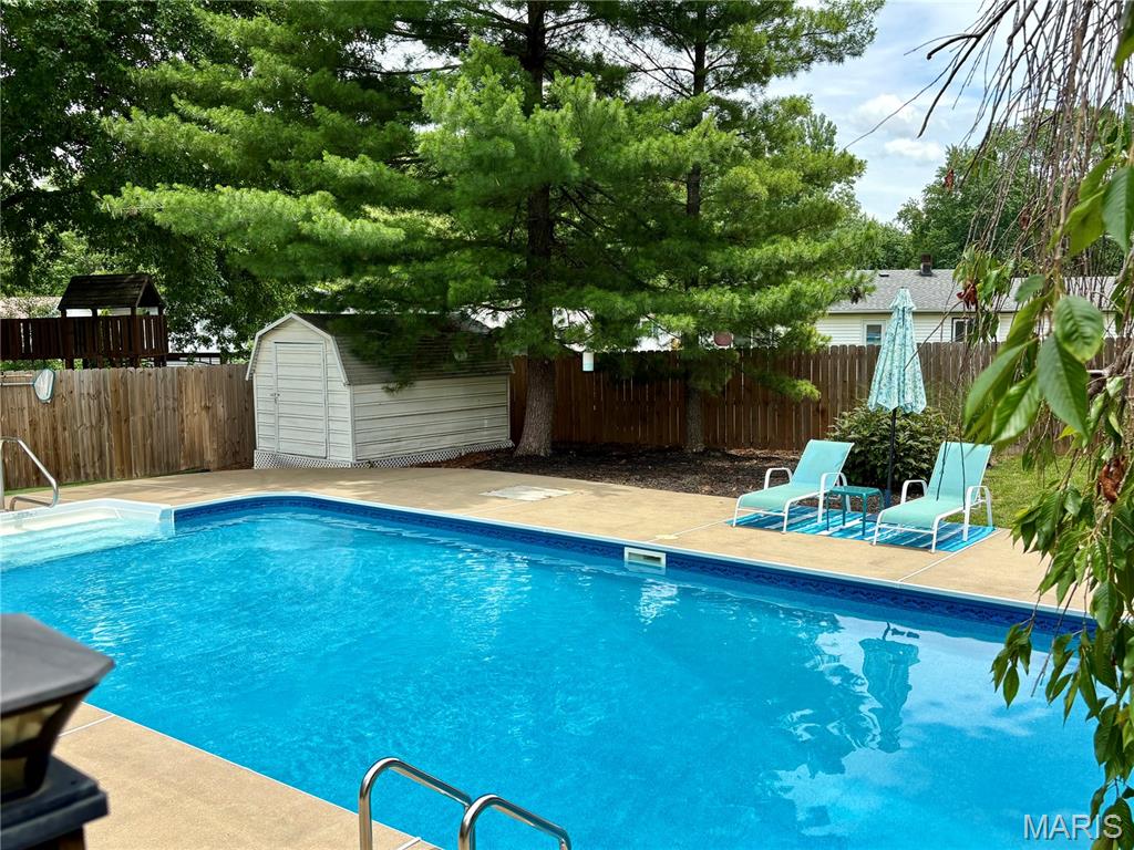 Pebble Brook - Residential