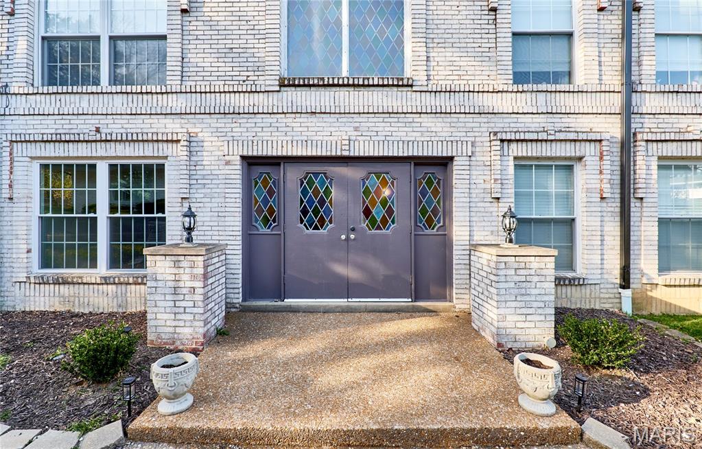Chateau De Ville Condo Sec - Residential