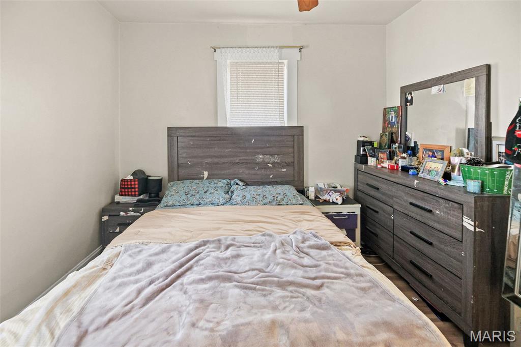 Twelve Oaks - Residential