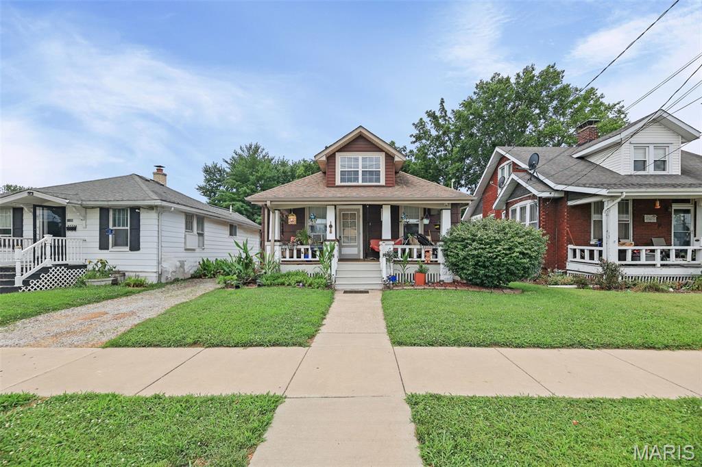 Twelve Oaks - Residential