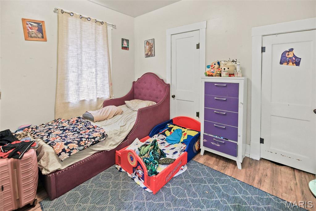 Twelve Oaks - Residential