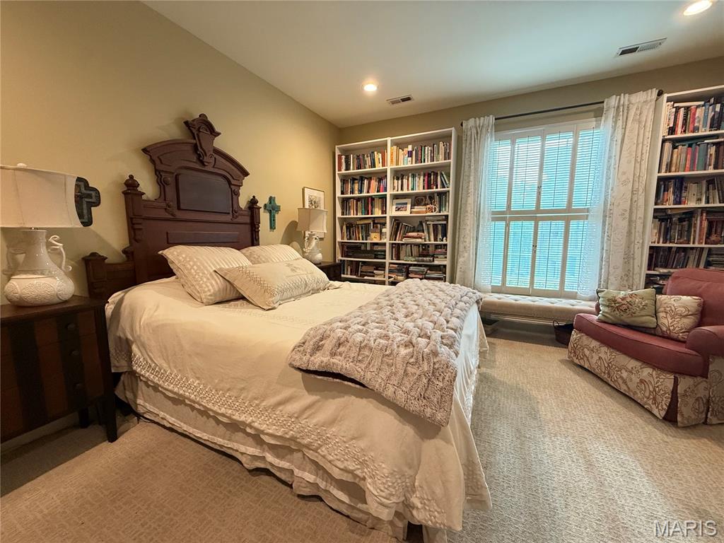 Ashford Condo - Residential