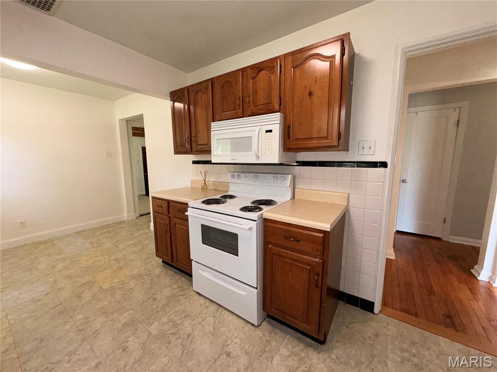 Forders Garden Lts - Residential Lease