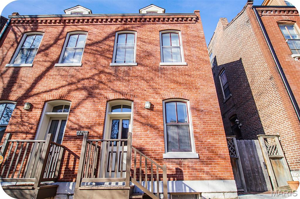 Want to build wealth and still have plenty left over for travel, concerts, and patio cocktails? This Soulard 2-family is the ultimate house-hack opportunity. Each townhome has 3 bedrooms/1.5 baths plus its own laundry and private basement—so you’ll never see a laundromat or pay for storage again. On the first floor you'll find a large sunny eat-in kitchen, living room & half bath. Head upstairs to find two good-sized bedrooms (one has its own balcony) & a full bath. And on the third floor you have an awesome bonus space...use it as a third bedroom, home office or workout room--so many options! Here’s the fun part: Live in one unit and let the rent from the other cover a big chunk of your mortgage. Bring in a roommate and you’re practically living for free while your property pays you back. Fully renovated in approximately 2005 so no big scary projects—just move in and enjoy everything Soulard has to offer. You’re a short golf cart ride from tons of restaurants, bars and cafes. And before you start clicking around on Zillow and getting connected with some random agent who’s never even stepped foot in the property, call or text me directly—I actually know this home inside & out and can get you the real answers.